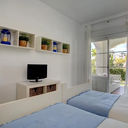 Las Adelfas Ii Apartment Marbella