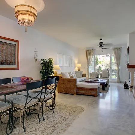 Apartment Las Adelfas Ii *